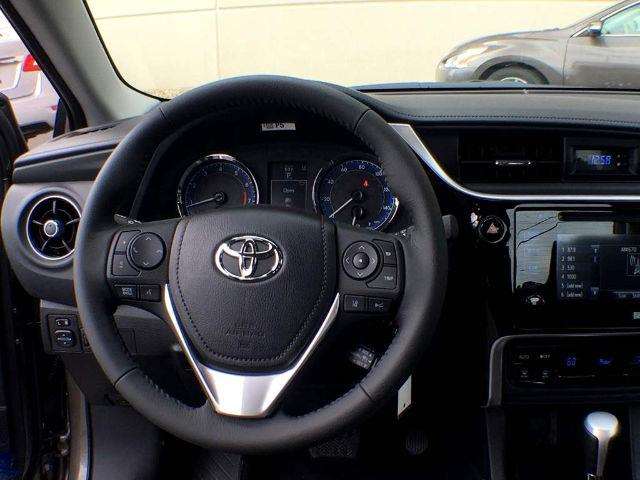 2017 Toyota Corolla SE 4dr Sedan CVT